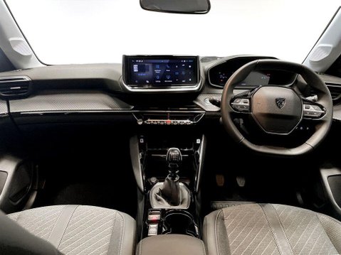 Peugeot 208 1.2 PureTech Allure Hatchback 5dr Petrol Manual Euro 6 (s/s) (100 ps) Air C 19