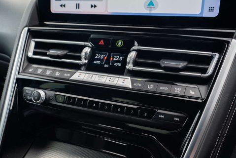 BMW 8 Series 840i M Sport 16