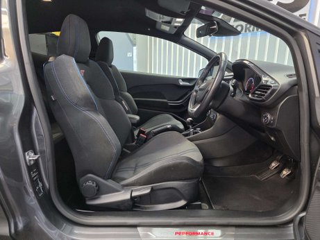 Ford Fiesta 1.5T EcoBoost ST-2 Hatchback 3dr Petrol Manual Euro 6 (200 ps) 37