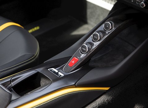 Ferrari 812 Superfast 17