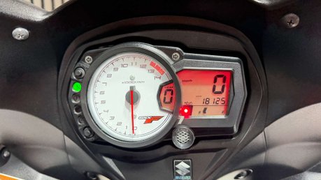 Suzuki GSX650 2009 ONLY 18K MOT SEPTEMBER 2027 FAIRED 650CC 31