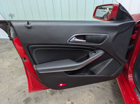 Mercedes-Benz CLA Class 1.6 CLA 180 Sport 4dr 54