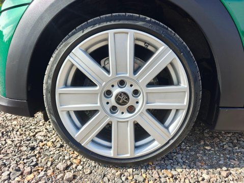 Mini Hatch 1.5 Cooper Exclusive Steptronic Euro 6 (s/s) 5dr 77