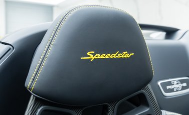 Porsche 911 SPEEDSTER (991) 16