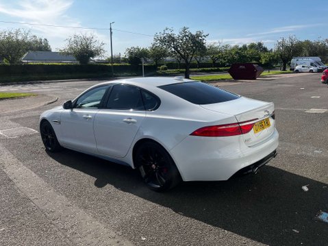 Jaguar XF 3.0 XF V6 S D Auto 4dr 3