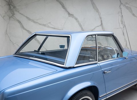 Mercedes-Benz 280 SL W113 Pagoda 44