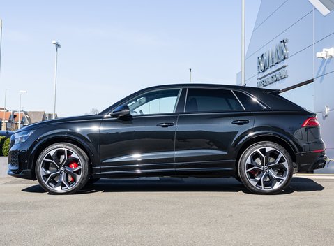 Audi RS Q8 VORSPRUNG 3