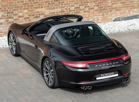 Porsche 911 (991) Targa 4S 11