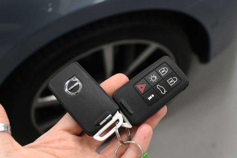 Volvo V40 1.5 V40 Inscription Edition T3 Auto 5dr 56