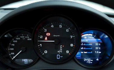 Porsche 718 Boxster Spyder 17
