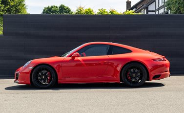 Porsche 911 Carrera 4 GTS (991.2) 3