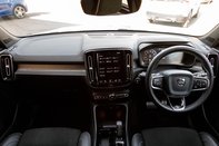 Volvo XC40 T4 R-DESIGN PRO 3
