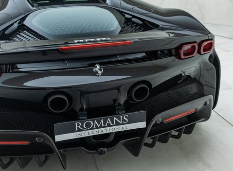 Ferrari SF90 Stradale 28