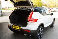 Volvo XC40 T4 R-DESIGN PRO 39