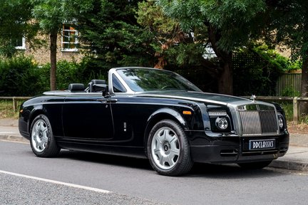 Rolls-Royce Phantom Drophead Coupe 2