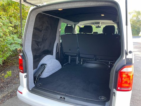 Volkswagen Transporter 2.0 TDI T32 BlueMotion Tech Highline Crew Van DSG FWD SWB Euro 6 (s/s) 5dr 42