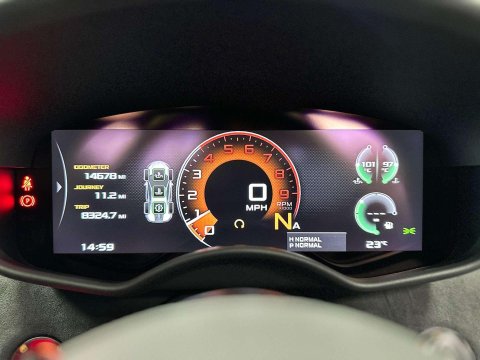 McLaren 570S 3.8 570s Coupe Semi-Auto 2dr 43