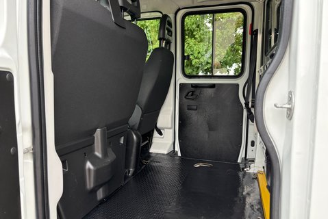 Iveco Daily 70C18D Double Cab Dropside with Hiab Crane - Air Con 16
