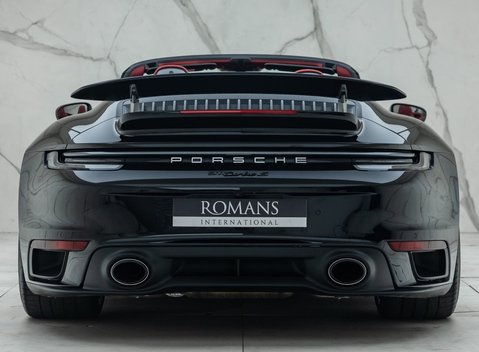 Porsche 911 Turbo S CABRIOLET (992) 11