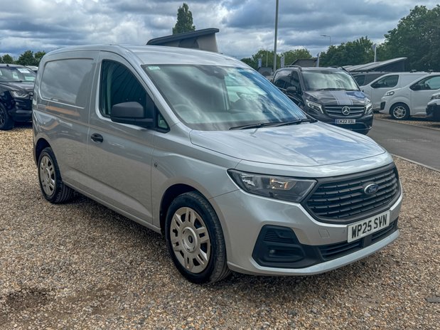 Ford Transit Connect SWB L1H1 [SOLD CR] Low Roof Trend 220 Air Con Nav Sensors EURO 6 4