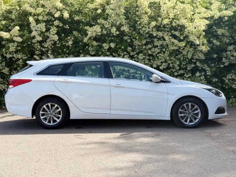 Hyundai i40 1.7 CRDi Blue Drive S Tourer Euro 6 (s/s) 5dr 8