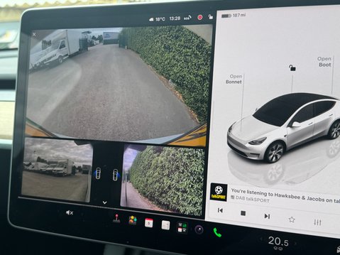 Tesla Model Y SUV 5dr Electric Auto RWD (341 bhp) 24