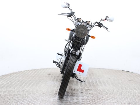 Yamaha YBR125 Custom YBR 125 CUSTOM 11