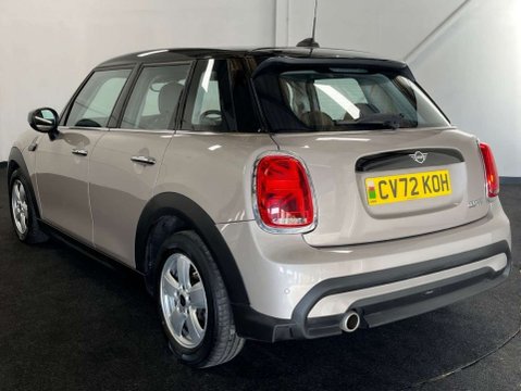 Mini Hatch 1.5 Cooper Classic Auto 5dr 3