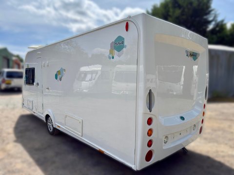 Elddis Xplore 554 8