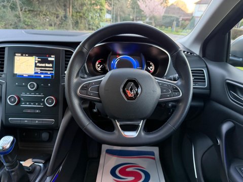 Renault Megane 1.2 TCe GT Line Nav Euro 6 (s/s) 5dr 77