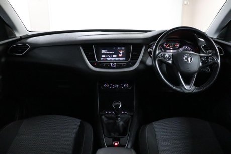 Vauxhall Grandland X SE PREMIUM 39