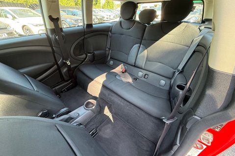 Mini Clubman COOPER AUTOMATIC - TWO OWNERS - £4475 FACTORY EXTRAS 25
