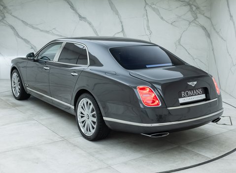 Bentley Mulsanne V8 Mulliner 9