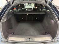 Land Rover Range Rover Velar 2.0 D240 R-Dynamic S SUV 5dr Diesel Auto 4WD Euro 6 (s/s) (240 ps) 43