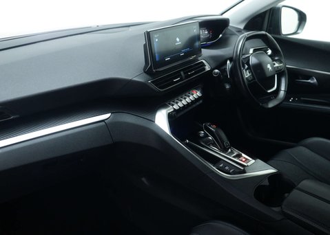 Peugeot 5008 1.2 PureTech Allure SUV 5dr Petrol EAT Euro 6 (s/s) (130 ps) 40