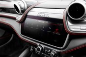 Ferrari GTC4 Lusso V12. CARBON FIBRE INTERIOR. PANORAMIC ROOF. PASSENGER DISPLAY. 14