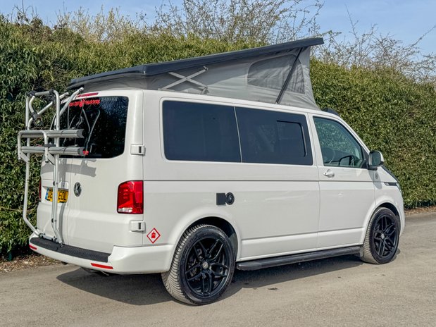 Volkswagen Transporter Camper | Revolution Campers | 4 Berth | Captains Seats | T28 | Euro 6 3