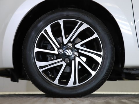 Suzuki Swift 1.2 Dualjet 83 12V Hybrid SZ5 5dr Auto 15