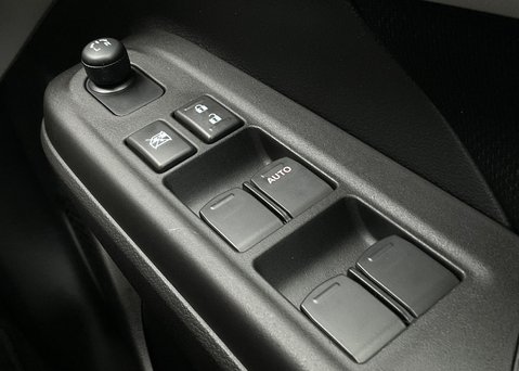 Suzuki Swift MOTION 24