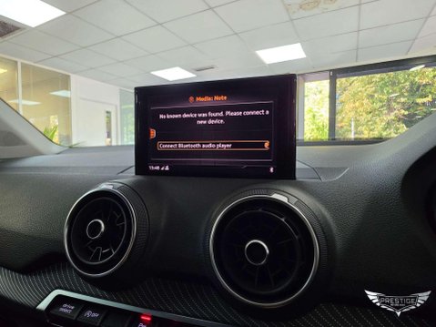 Audi Q2 1.4 TFSI CoD Edition 1 Euro 6 (s/s) 5dr 36