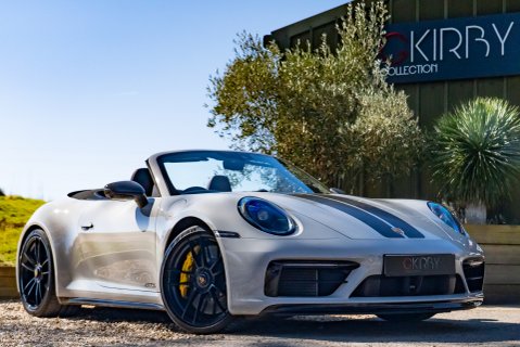 Porsche 911 CARRERA 4 GTS CONVERTIBLE 1