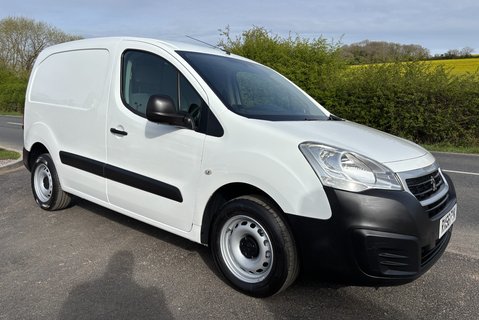 Peugeot Partner 850 S L1 1.6 Hdi 92ps Panel Van with Air Con - Direct from MOD 5