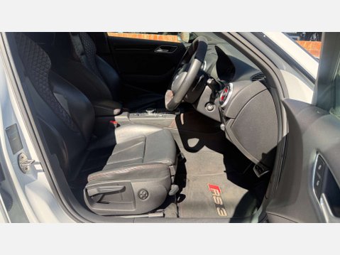 Audi A3 2.5 RS 3 Sportback Nav Quattro Semi-Auto 4WD 5dr 4