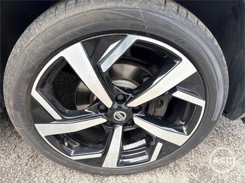 Nissan Qashqai 1.5 dCi Tekna Euro 6 (s/s) 5dr 10