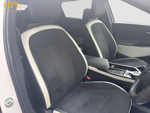 Kia EV6 77.4kWh GT-Line S Hatchback 5dr Electric Auto AWD (320 bhp) 11