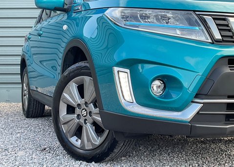 Suzuki Vitara 1.5 Hybrid SZ-T Auto 2