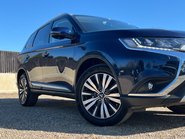 Mitsubishi Outlander 4 14