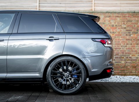 Land Rover Range Rover Sport SVR 22