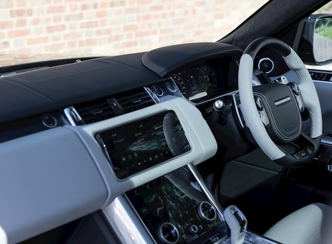 Land Rover Range Rover Sport 5.0 SVR 17
