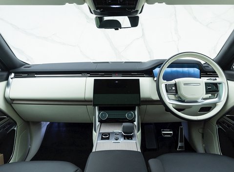 Land Rover Range Rover P400 HSE 16